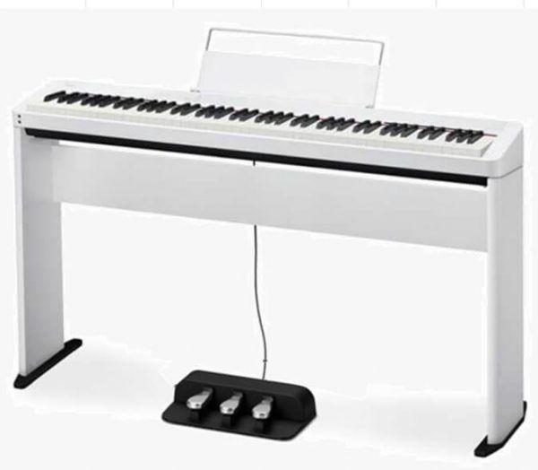 Pianos Arevalo - Piano Digital Casio PRIVIA PX-S1100 WE KIT + pedalera SP-34 blanco brillante