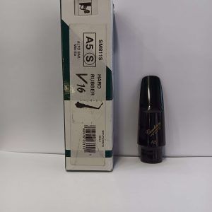 Pianos Arévalo - Boquilla para saxofón alto VANDOREN V16 A5 M HARD RUBBER caja deteriorada